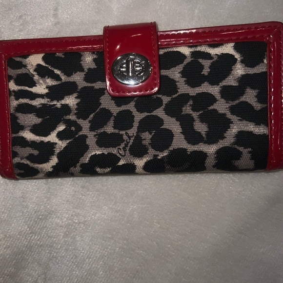 COACH 5 Piece…Purse..wallet..change bag..makeup bag..tablet case. Cheetah Print - Picture 5 of 15